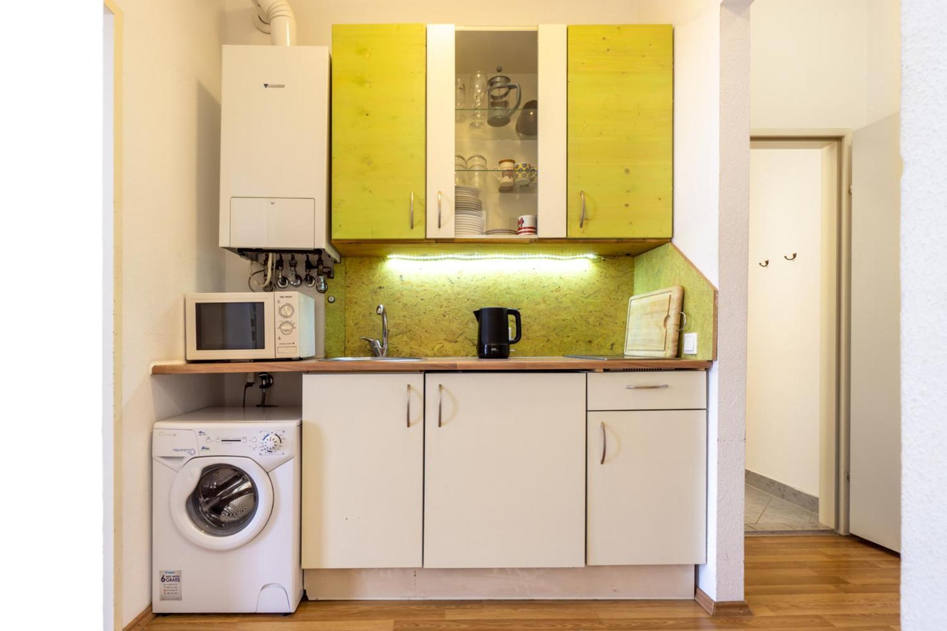 Apartment 5 Stops Away From City-Centre Вена Экстерьер фото